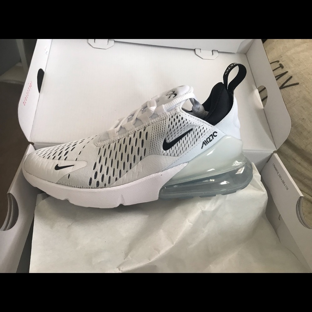 Nike Air Max 270